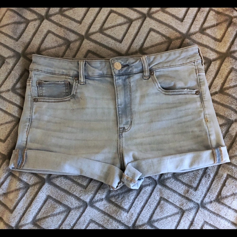 America Eagle light blue jean shorts